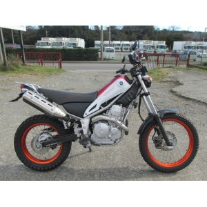 Yamaha XG 250 Tricker (1)